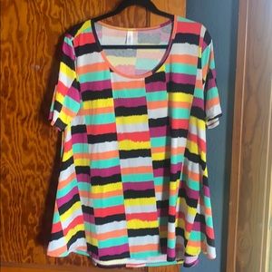 Lularoe shirt